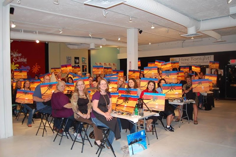 Wine and Canvas Las Vegas reviews